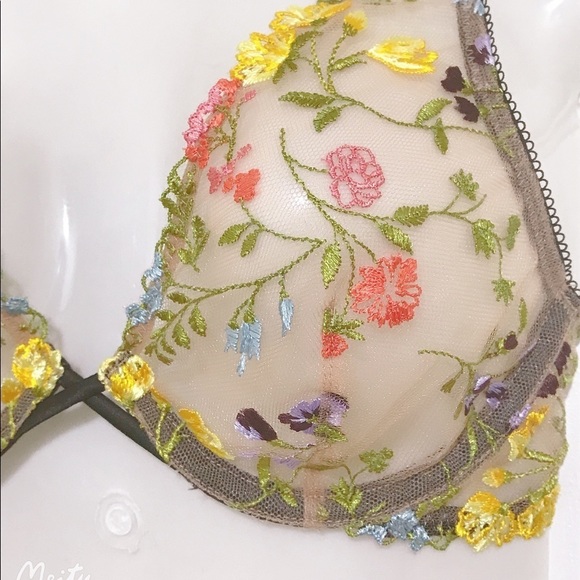 💖 Victoria’s Secret Dream Angels Embroidered Bra - Picture 7 of 15